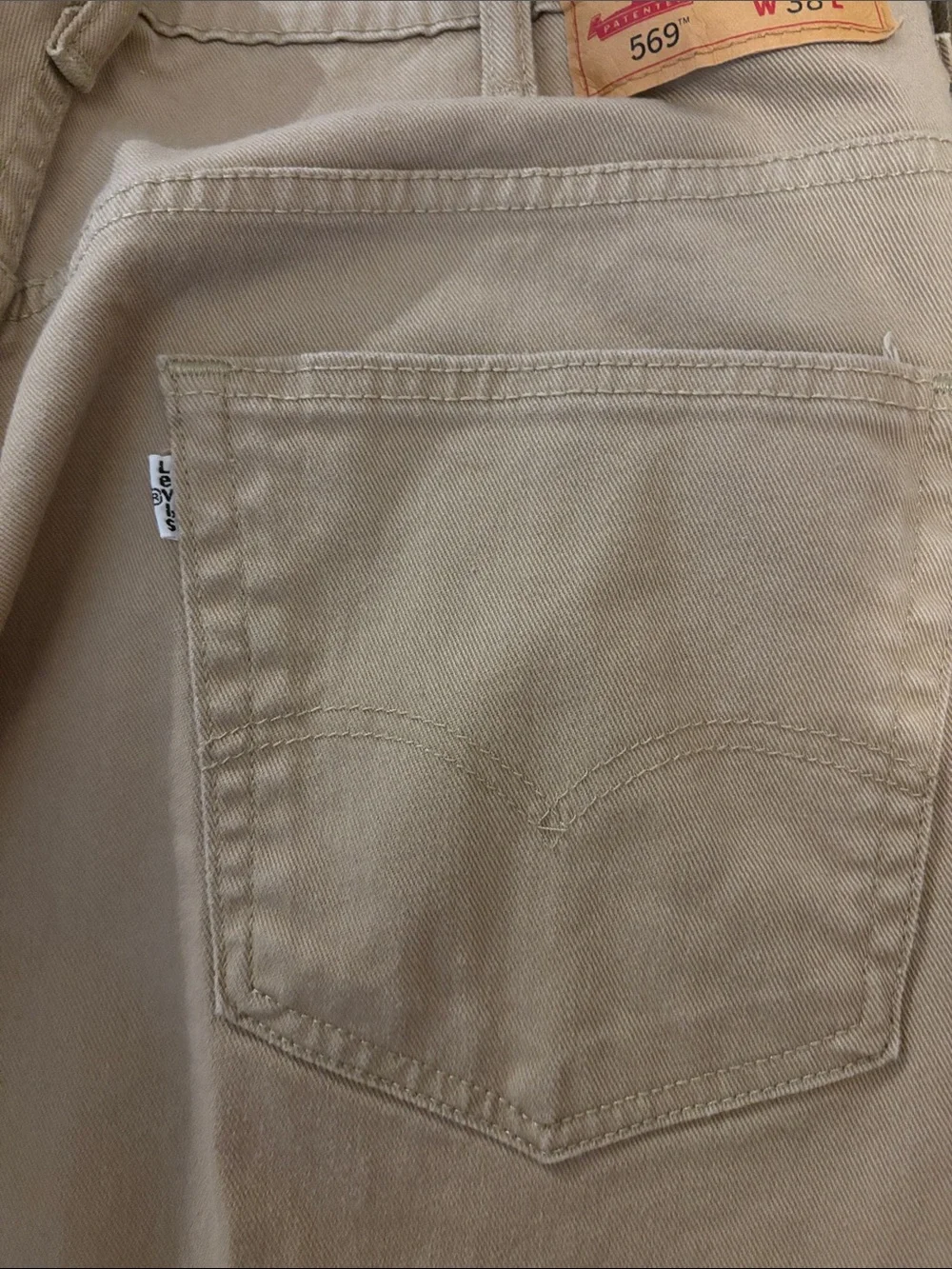 Levi's Tan Flat Front Men's Shorts